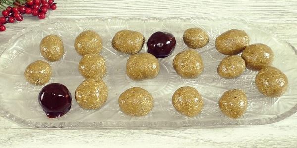 Быстрые конфеты из семечек с грецкими орехами