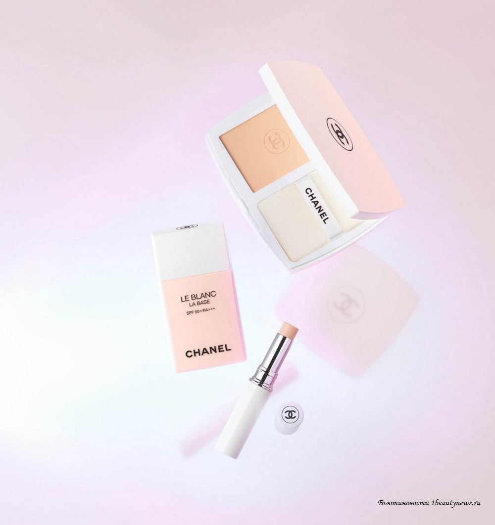 Chanel Le Blanc Brightening Compact and Concealer Spring 2023