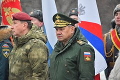 Шойгу рассказал об угрозе у границ России из-за западного оружия Украины
